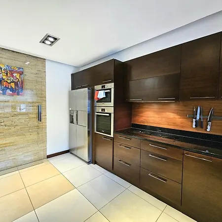 Dom Z Basenem I Sauna Zewnetrzna Holiday home *